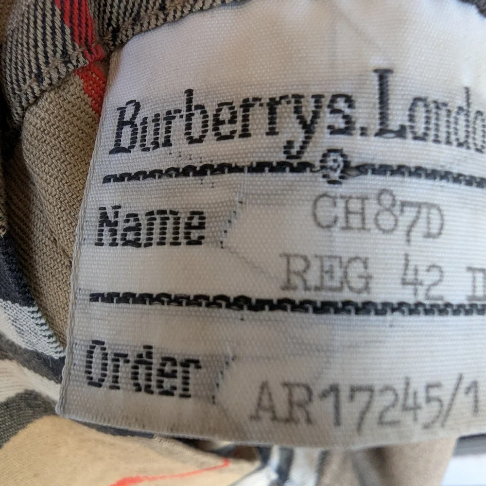 Burberry Women's Double-Breasted Trench Coat in Taupe - Picture 10 of 16